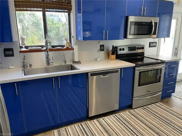 4440  Smugglers  DR, Upper Captiva, FL 33924