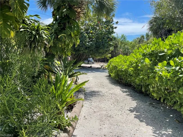 4440  Smugglers  DR, Upper Captiva, FL 33924