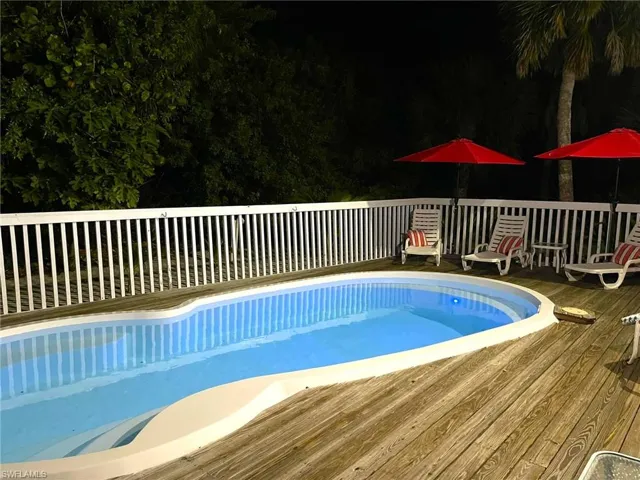 4440  Smugglers  DR, Upper Captiva, FL 33924