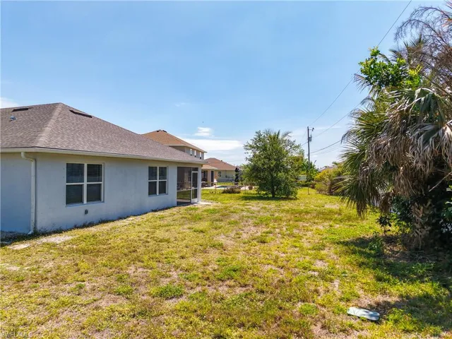 330 SW 31st  ST, Cape Coral, FL 33914