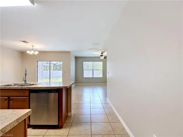 330 SW 31st  ST, Cape Coral, FL 33914