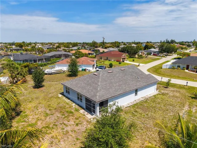 330 SW 31st  ST, Cape Coral, FL 33914