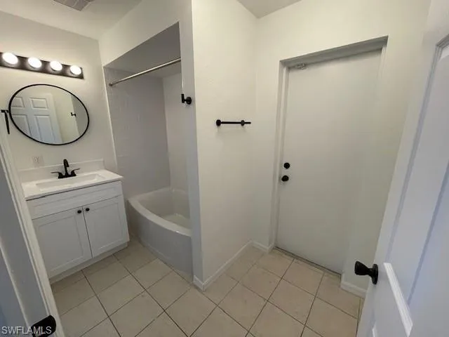1237  Chrysler  ST, Lehigh Acres, FL 33974
