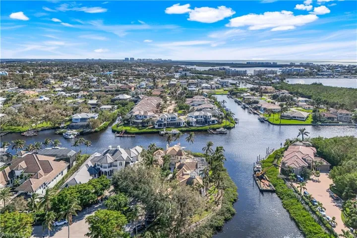 Anyone who has taken a boat from the Bonita Bay marina to the SWFL waterways has fallen in love with this home!