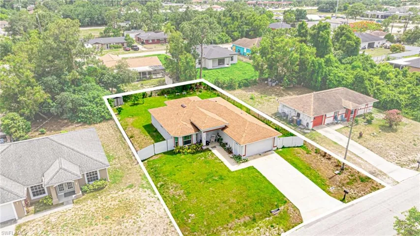 4315  7th W ST, Lehigh Acres, FL 33971