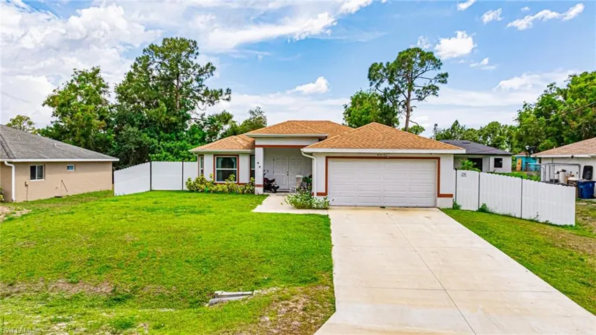 4315  7th W ST, Lehigh Acres, FL 33971