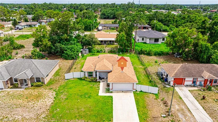 4315  7th W ST, Lehigh Acres, FL 33971