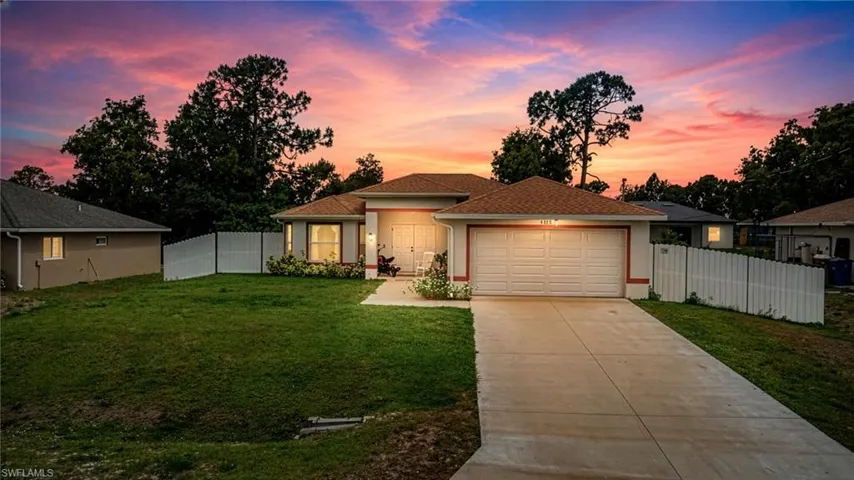 4315  7th W ST, Lehigh Acres, FL 33971