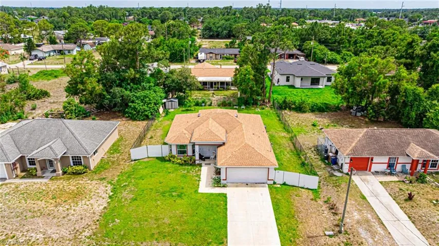 4315  7th W ST, Lehigh Acres, FL 33971