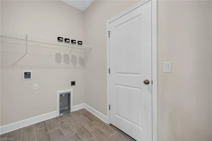 536 Nw 18th Ave, Cape Coral, Florida 33993