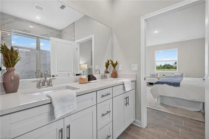 536 Nw 18th Ave, Cape Coral, Florida 33993