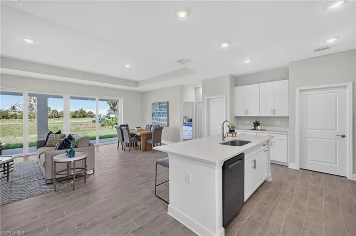 536 Nw 18th Ave, Cape Coral, Florida 33993