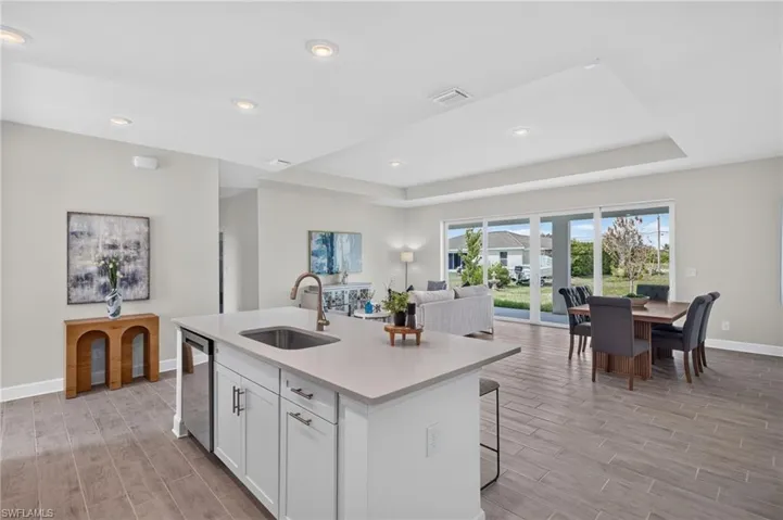 536 Nw 18th Ave, Cape Coral, Florida 33993