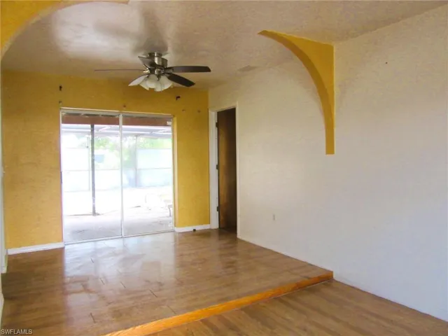 628 Se 19th Ln, Cape Coral, Florida 33990