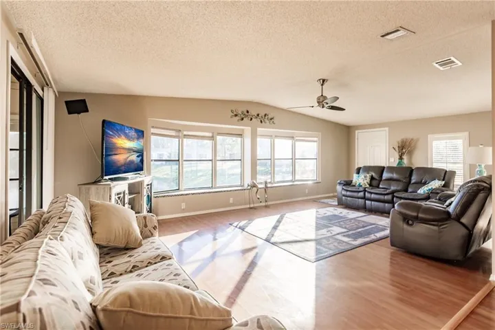 10115  Pine Lakes  BLVD, North Fort Myers, FL 33903