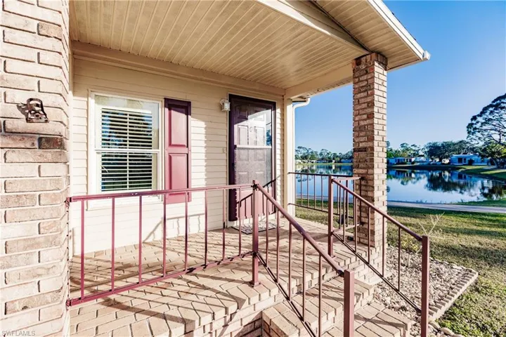 10115  Pine Lakes  BLVD, North Fort Myers, FL 33903
