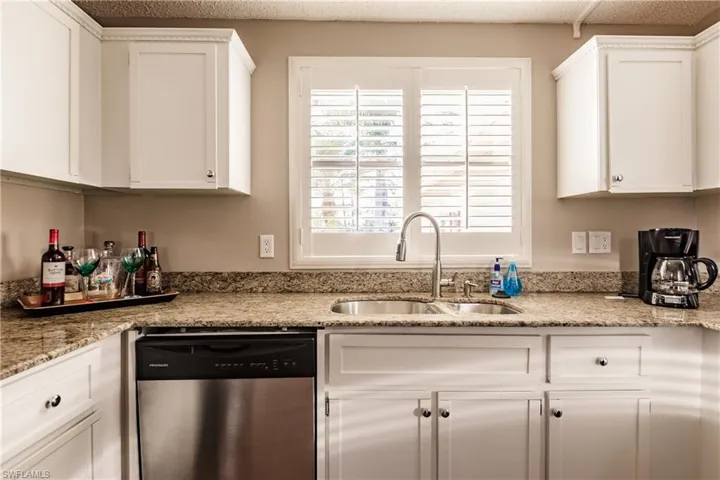 10115  Pine Lakes  BLVD, North Fort Myers, FL 33903