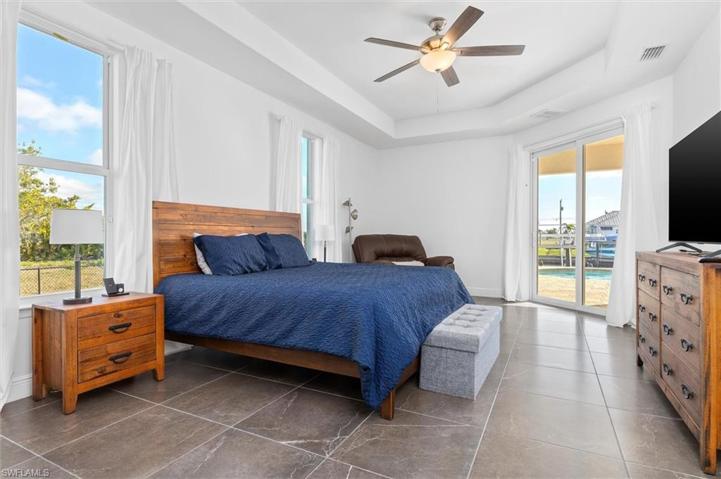 725 NW 36th PL, CAPE CORAL FL 33993