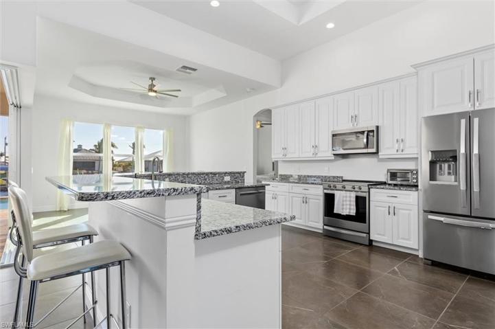 725 NW 36th PL, CAPE CORAL FL 33993