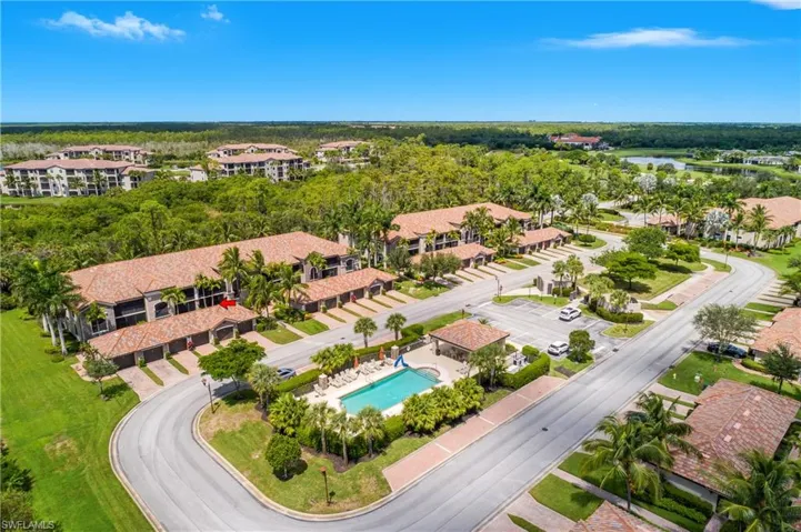 9832 Venezia Cir 1013, Naples, Florida 34113