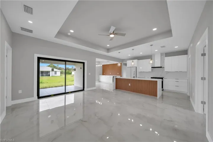 2507 39th St Sw, Lehigh Acres, Florida 33976