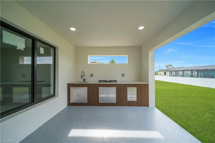 2507 39th St Sw, Lehigh Acres, Florida 33976
