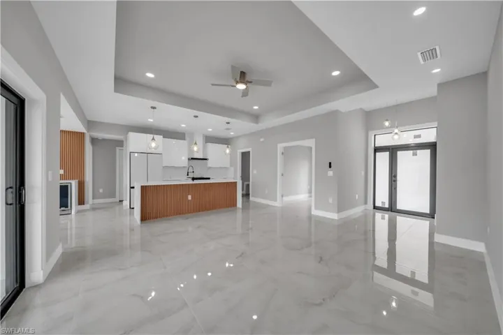 2507 39th St Sw, Lehigh Acres, Florida 33976
