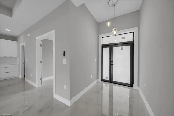 2507 39th St Sw, Lehigh Acres, Florida 33976