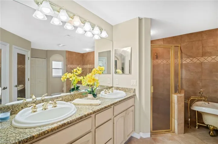 13965  Collier  BLVD, Naples, FL 34119