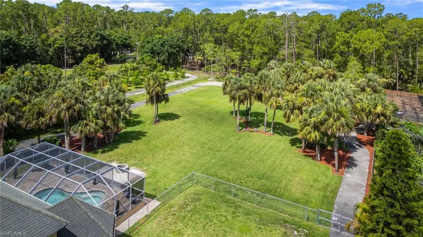 13965  Collier  BLVD, Naples, FL 34119