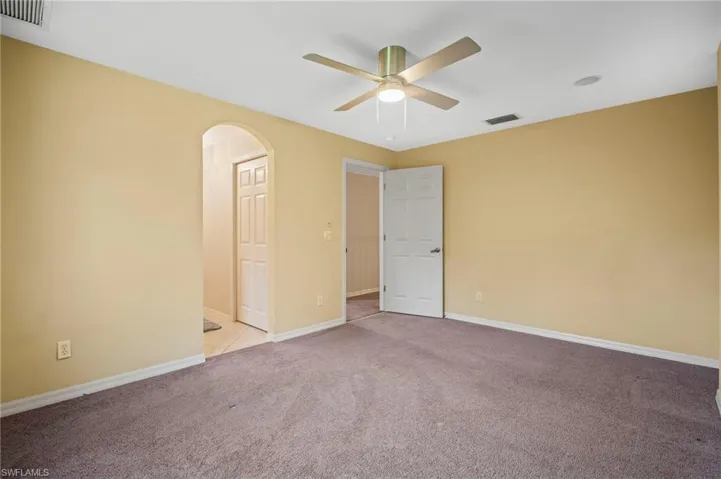 13965  Collier  BLVD, Naples, FL 34119