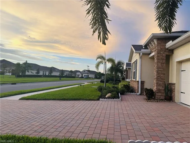 1401 Remington Trace Dr, Port Charlotte, Florida 33953
