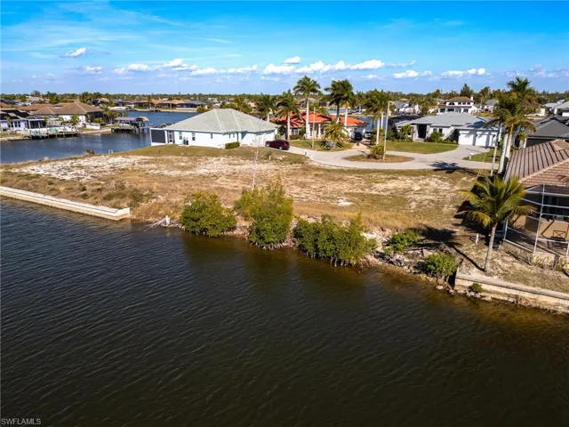 2826 Nw 43rd Pl, Cape Coral, Florida 33993