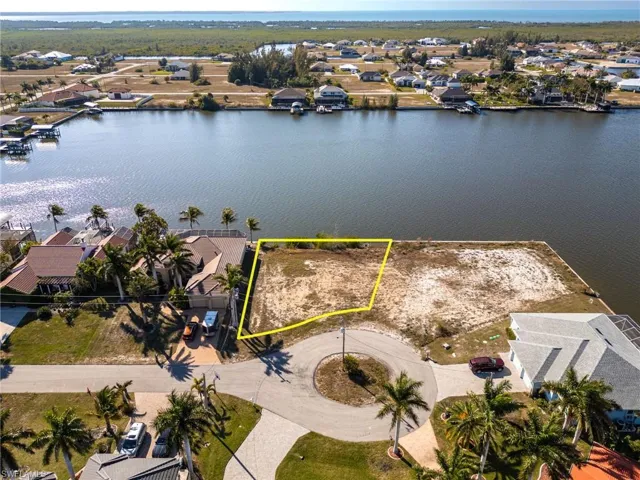 2826 Nw 43rd Pl, Cape Coral, Florida 33993
