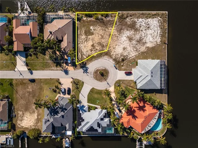 2826 Nw 43rd Pl, Cape Coral, Florida 33993