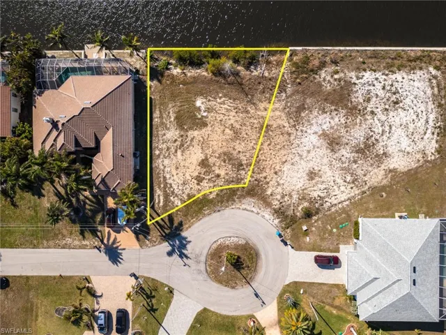 2826 Nw 43rd Pl, Cape Coral, Florida 33993