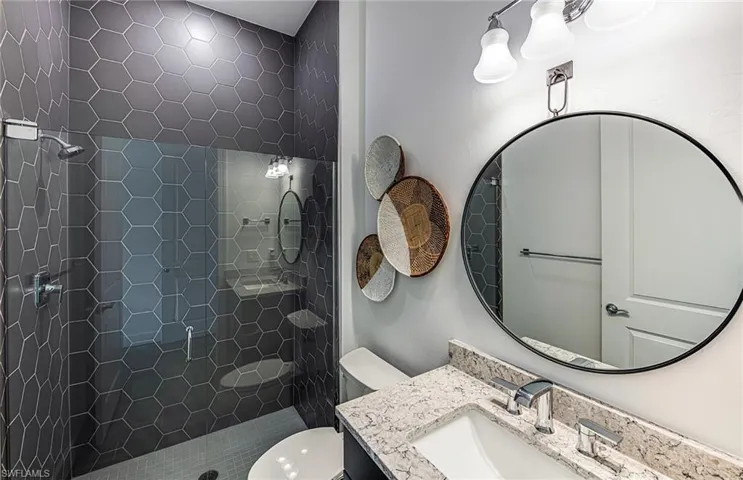 Photos of model home, options may vary.