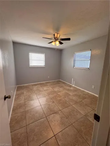 2 Tangerine Ct, Lehigh Acres, Florida 33936
