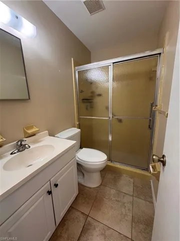 2 Tangerine Ct, Lehigh Acres, Florida 33936