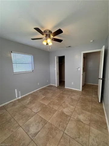 2 Tangerine Ct, Lehigh Acres, Florida 33936
