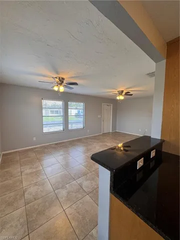 2 Tangerine Ct, Lehigh Acres, Florida 33936
