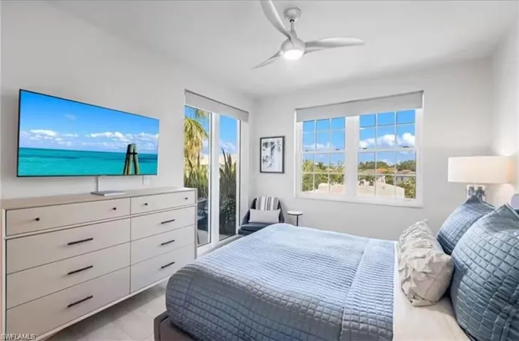 365 5th Ave S 307, Naples, Florida 34102