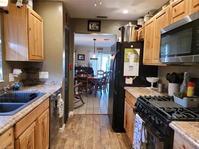 3802 E 6th St, Lehigh Acres Fl 33972