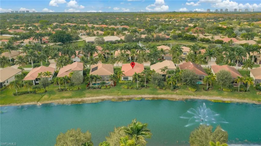 Don’t miss the opportunity to own this stunning home in a prime location within the beautiful, gated Paloma community.