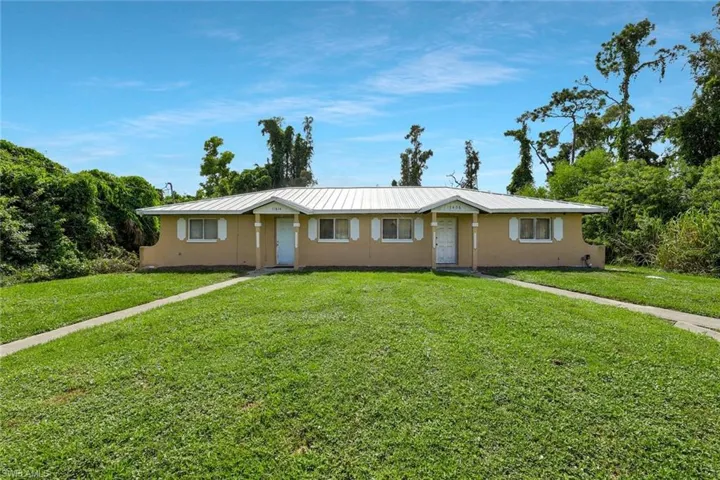 17434 / 17436 Carnegie Cir 436, Fort Myers, Florida 33967