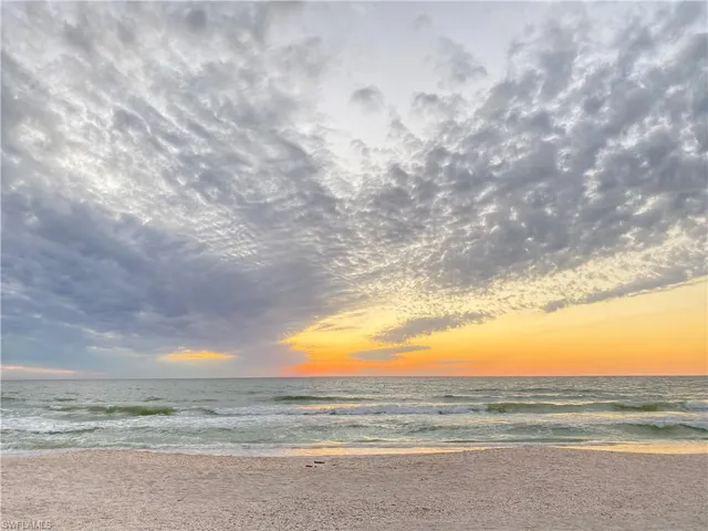 ANOTHER SUNSET ON FORT MYERS BEACH. IT NEVER GETS OLD!