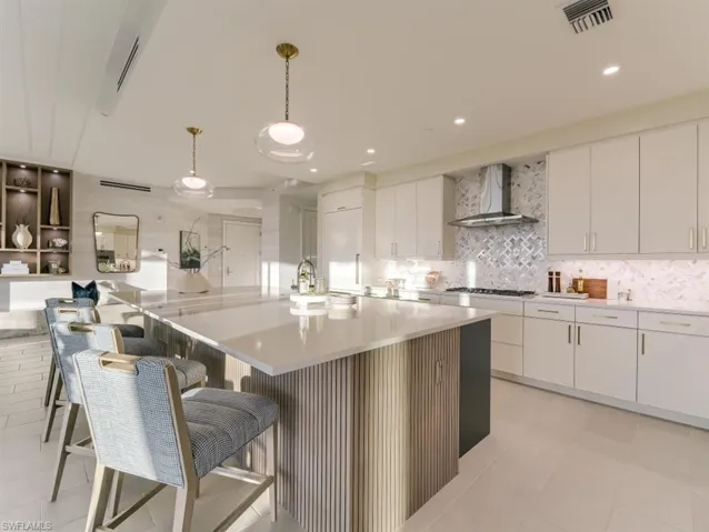 Kitchen with a large island.