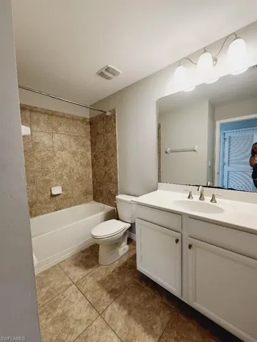 3882 Tilbor Cir, Fort Myers, Florida 33916