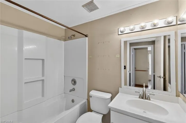 2623 Ne 22nd Ave, Cape Coral, Florida 33909