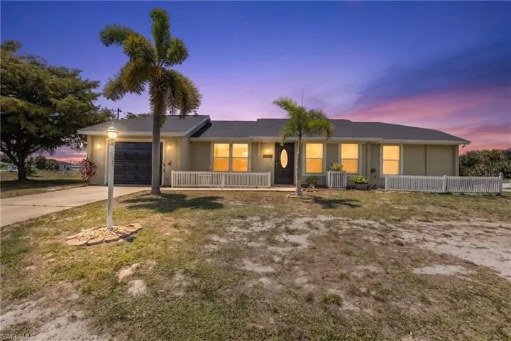 2623 Ne 22nd Ave, Cape Coral, Florida 33909